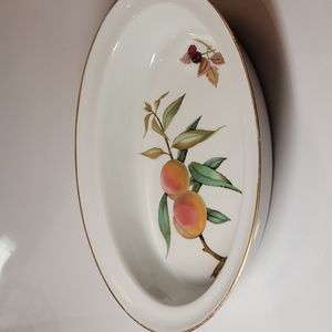 Royal worcester evesham oval bowl 11.5"